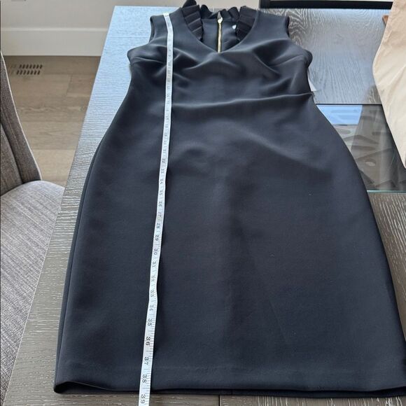 Calvin Klein Elegant Black Sleeveless V-Neck Dress Stretchy Gold Zipper Sz 6 NWT - Picture 9 of 13
